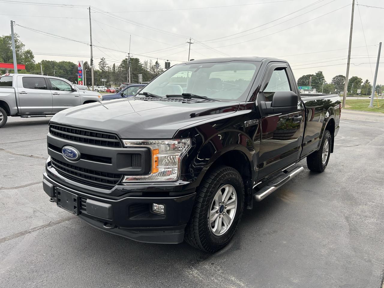 Ford F-150 4WD Reg Cab 145" XL 2019