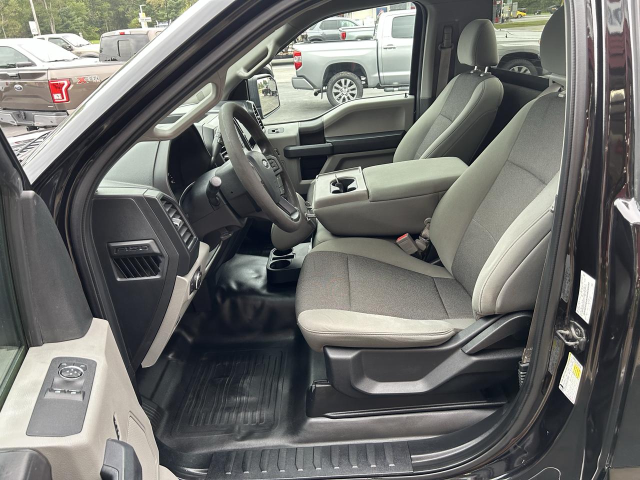 Ford F-150 4WD Reg Cab 145" XL 2019