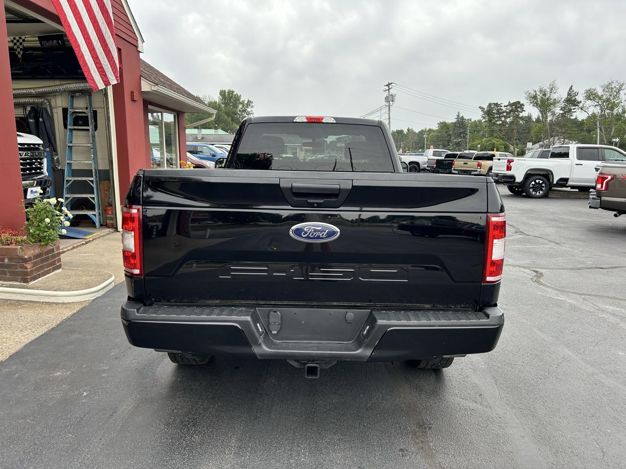 Ford F-150 4WD Reg Cab 145" XL 2019