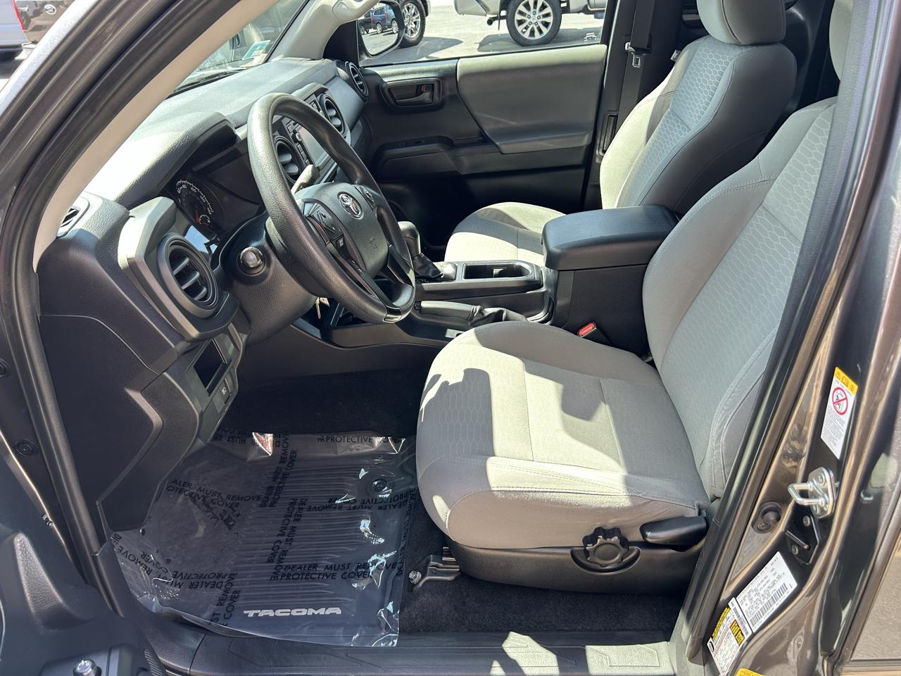 Toyota Tacoma 4WD SR5 Access Cab 6' Bed V6 AT (Natl) 2019