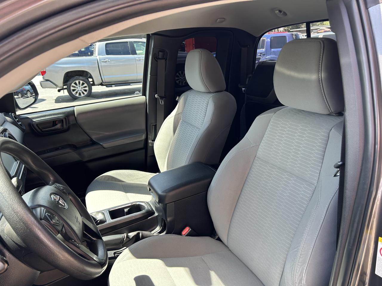 Toyota Tacoma 4WD SR5 Access Cab 6' Bed V6 AT (Natl) 2019