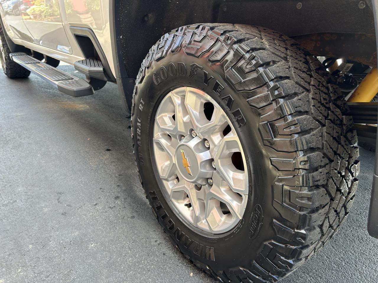 Chevrolet Silverado 2500HD 4WD Crew Cab 159" LTZ 2021