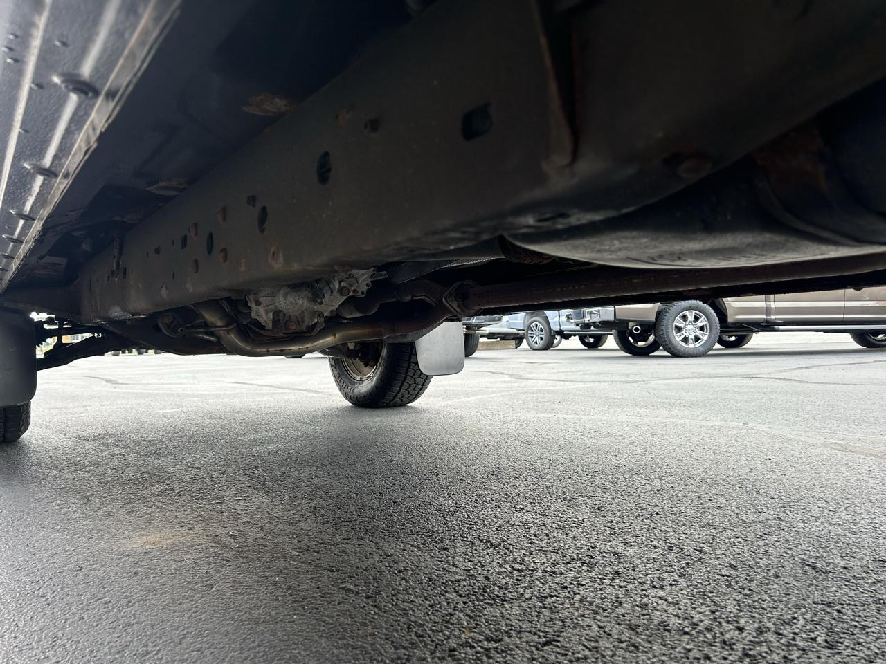 Toyota Tacoma 4WD Double Cab LB V6 AT (Natl) 2015
