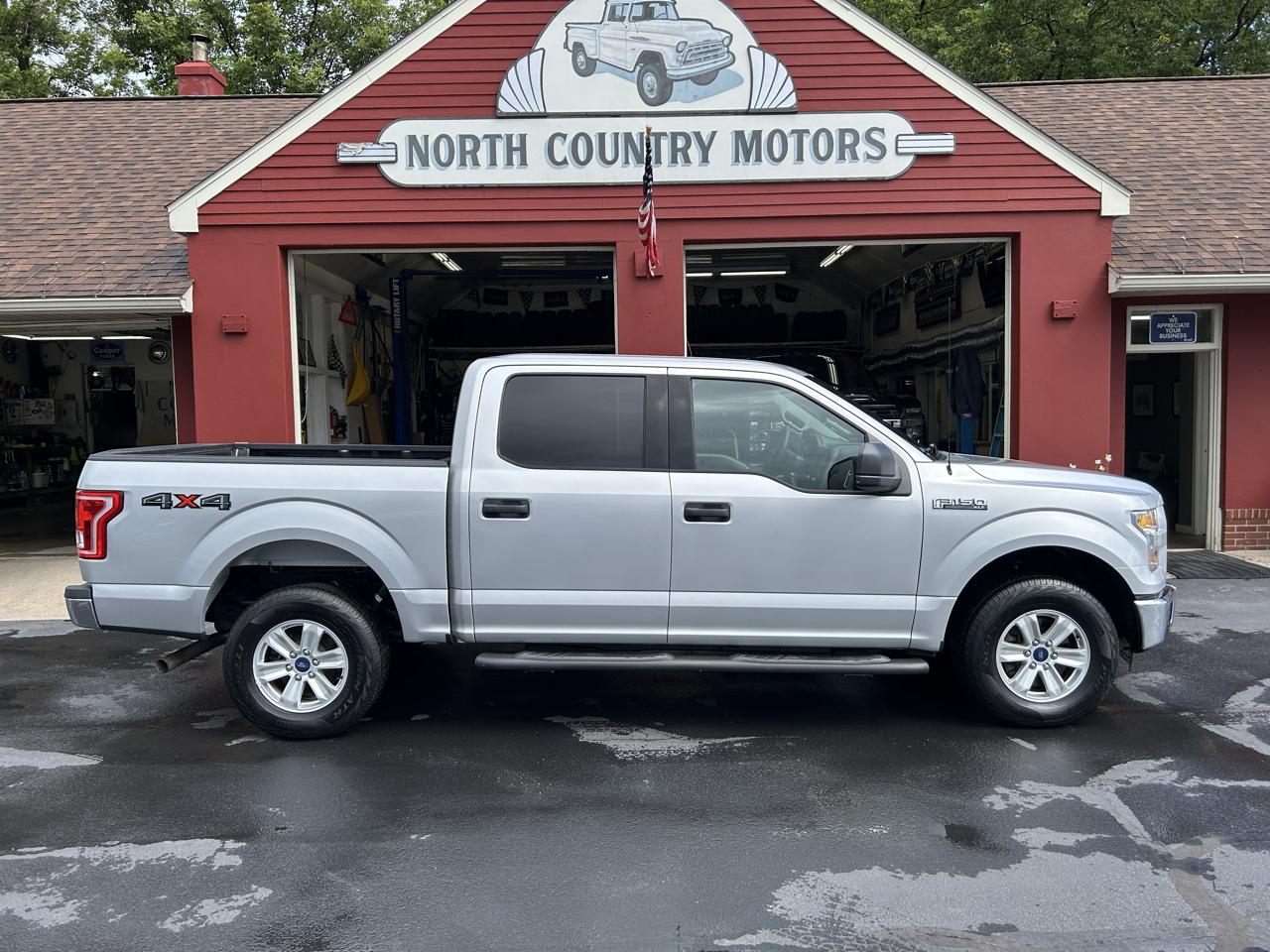Ford F-150 4WD SuperCrew 145" XLT 2015