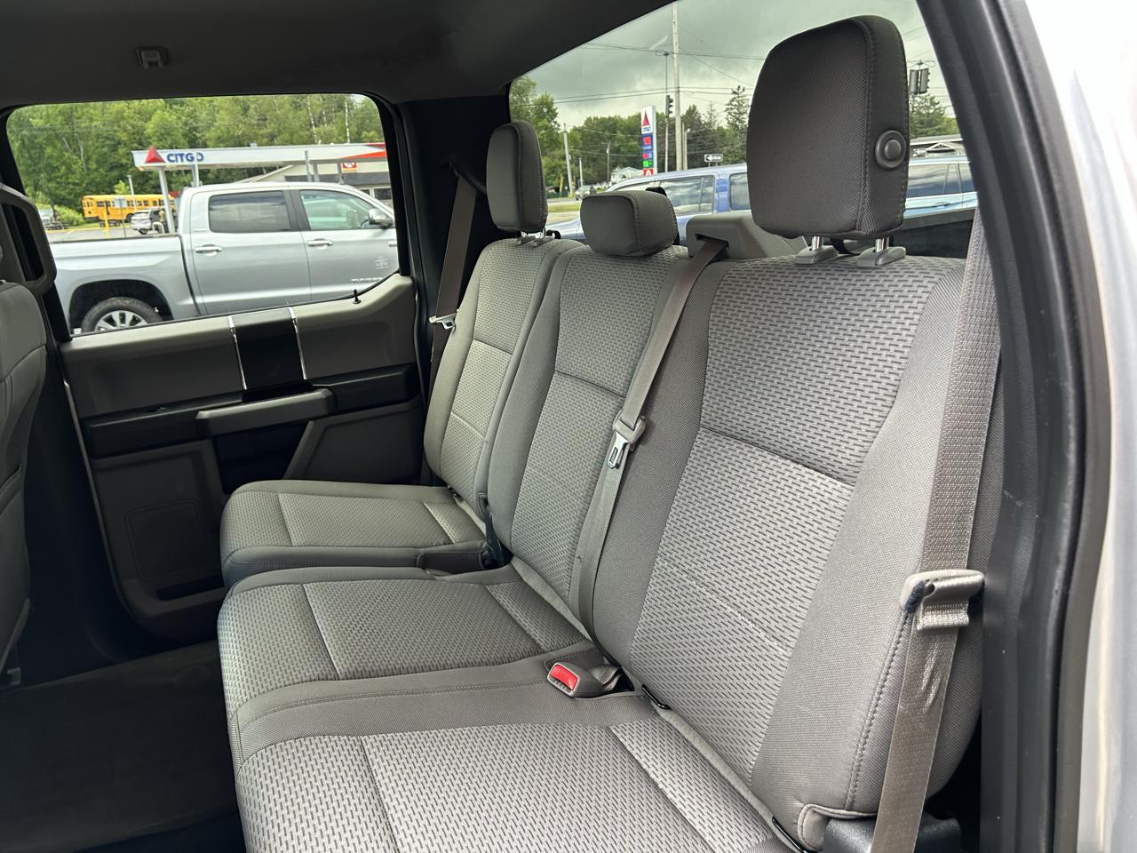 Ford F-150 4WD SuperCrew 145" XLT 2015