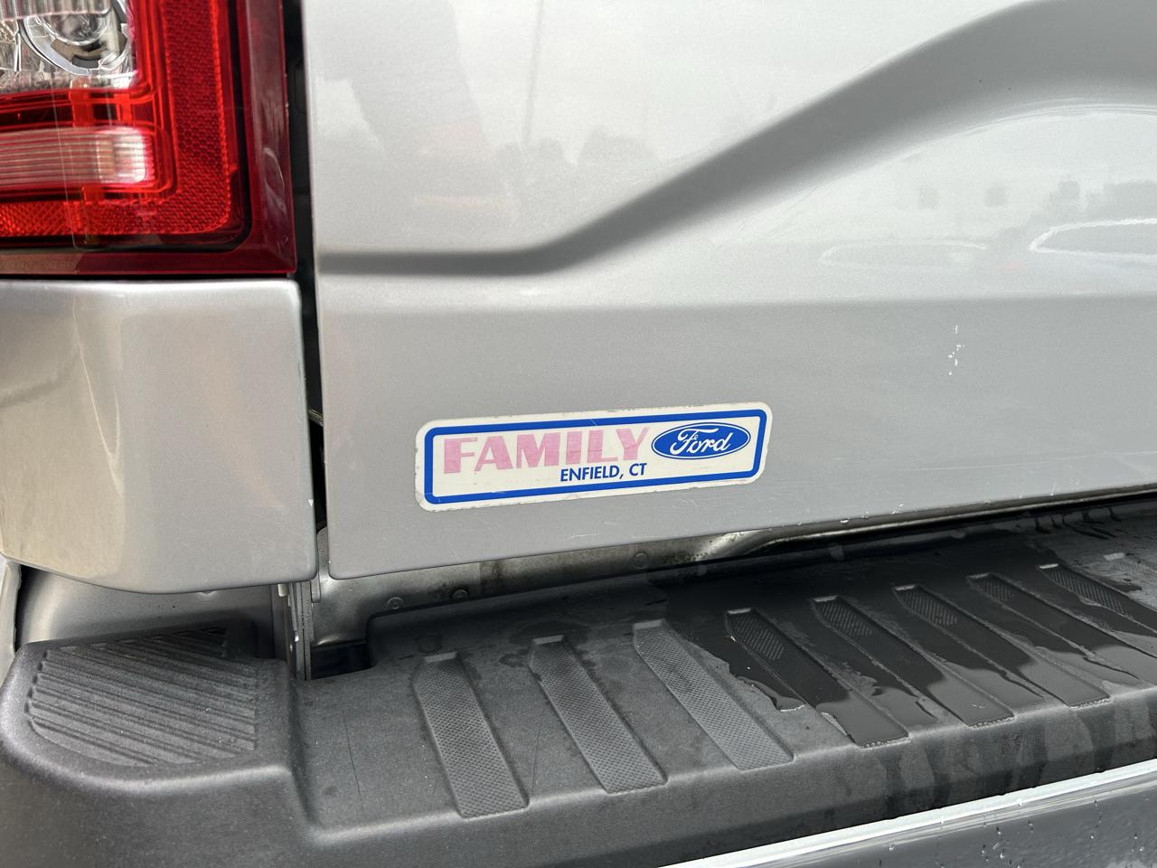 Ford F-150 4WD SuperCrew 145" XLT 2015