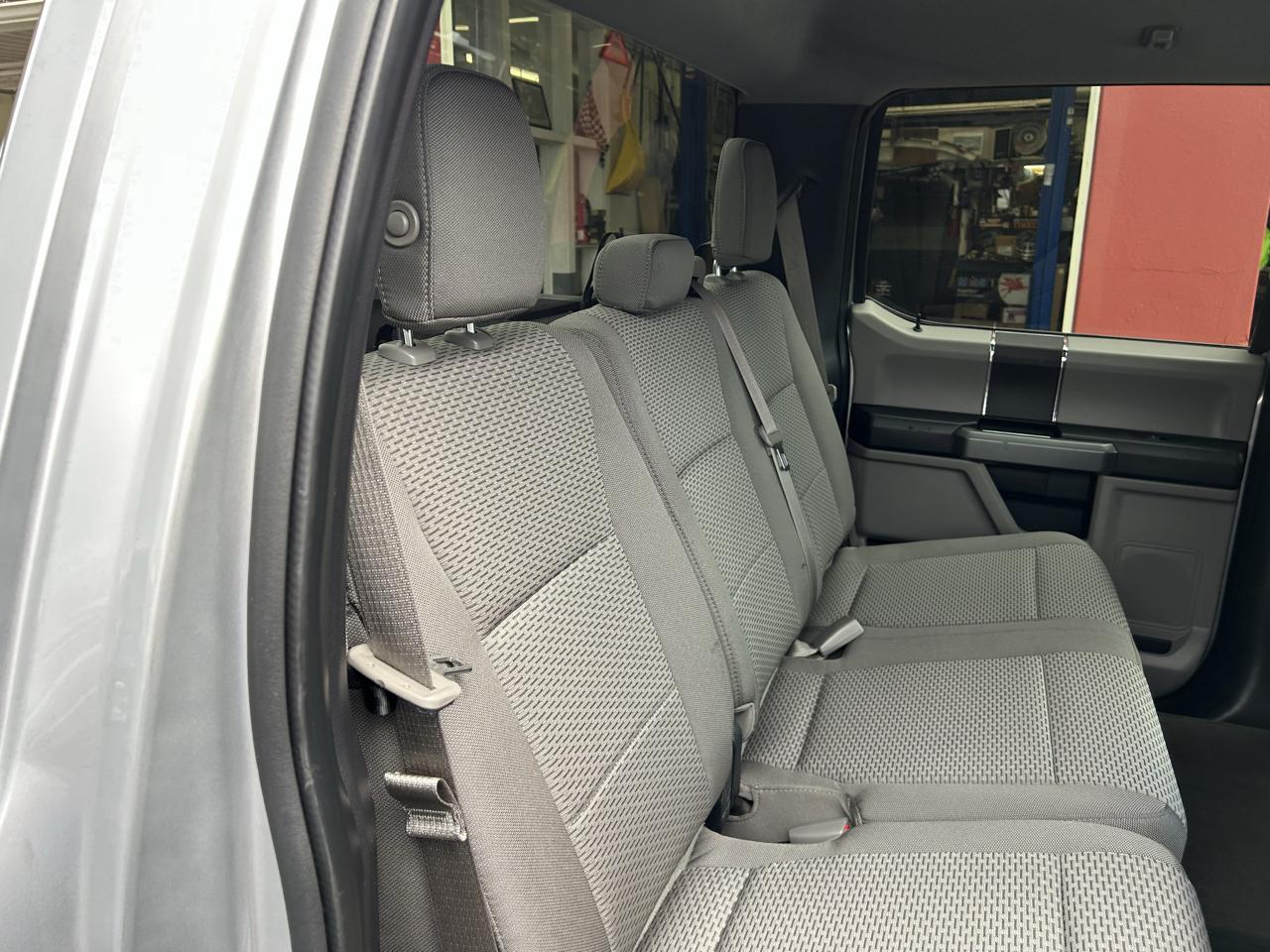 Ford F-150 4WD SuperCrew 145" XLT 2015
