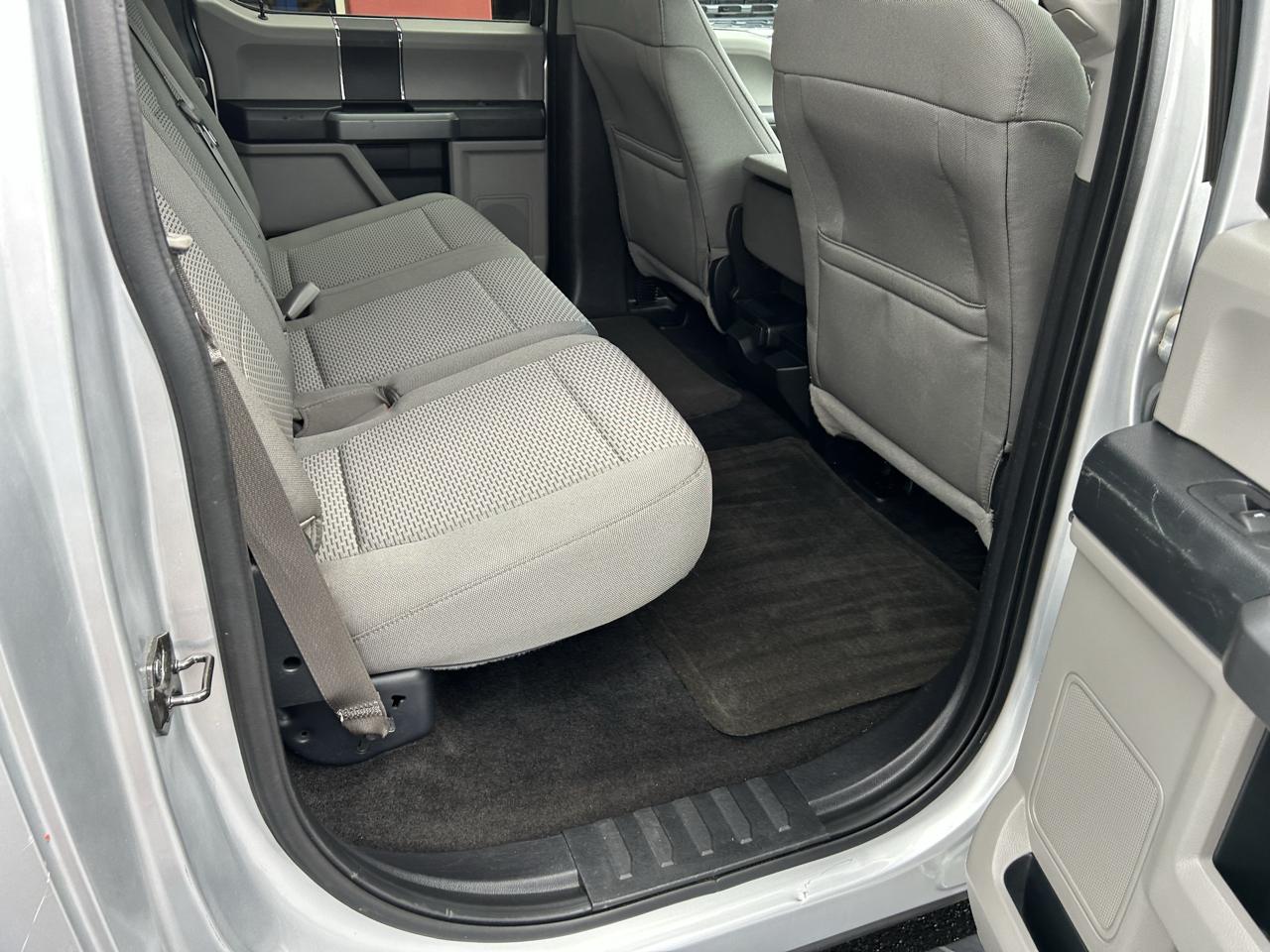 Ford F-150 4WD SuperCrew 145" XLT 2015