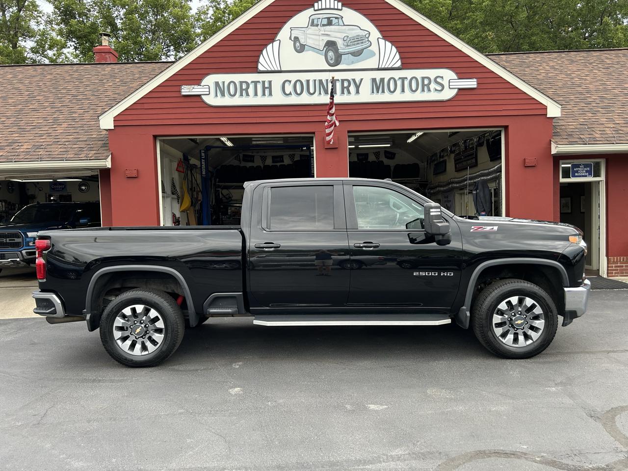 Chevrolet Silverado 2500HD 4WD Crew Cab 159" LT 2021