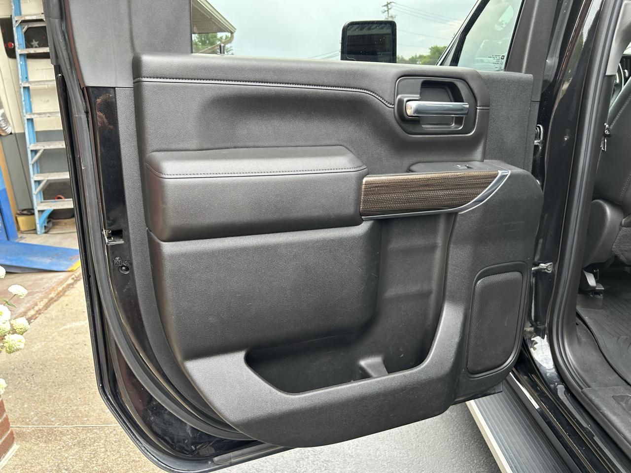 Chevrolet Silverado 2500HD 4WD Crew Cab 159" LT 2021