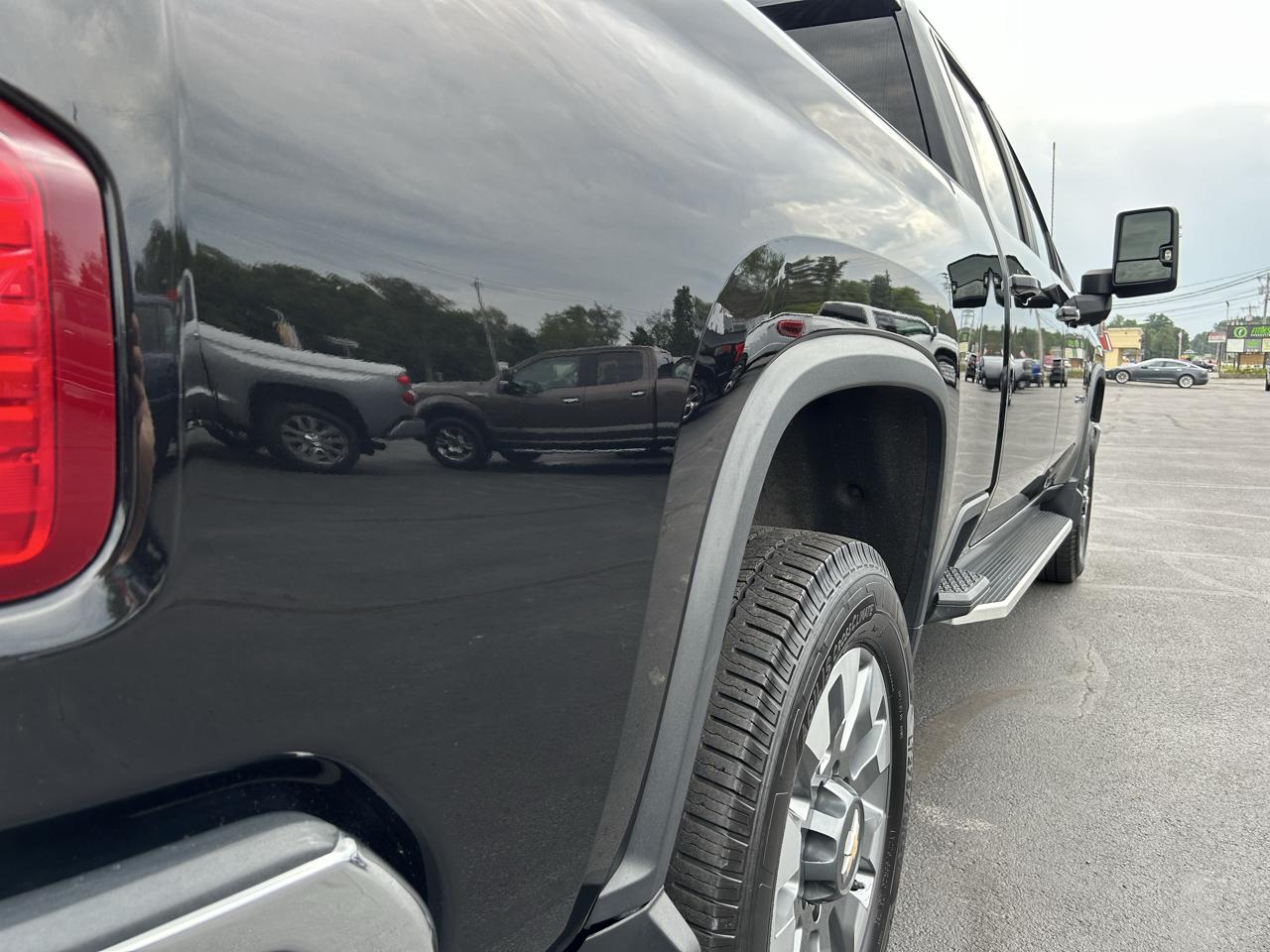 Chevrolet Silverado 2500HD 4WD Crew Cab 159" LT 2021
