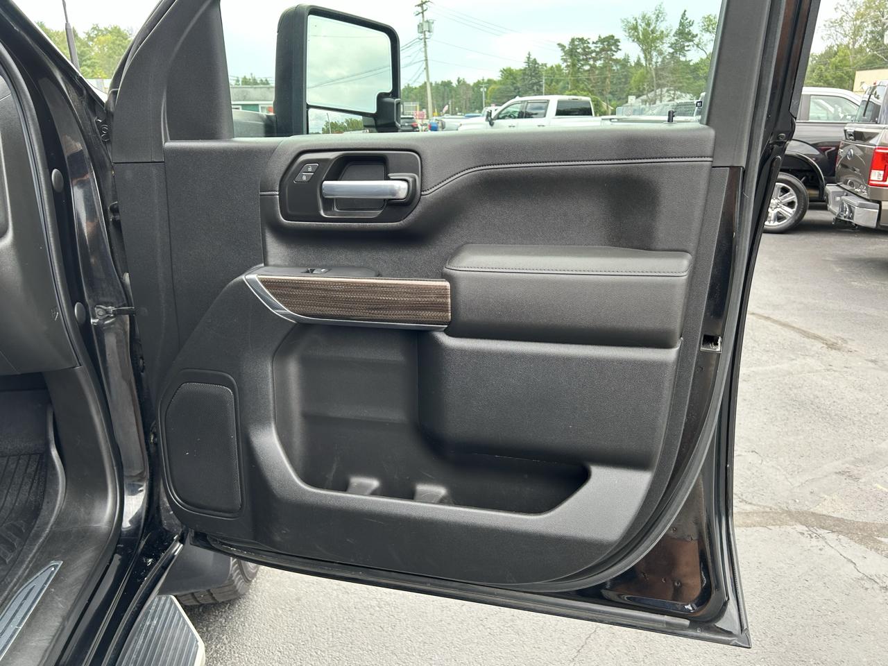 Chevrolet Silverado 2500HD 4WD Crew Cab 159" LT 2021