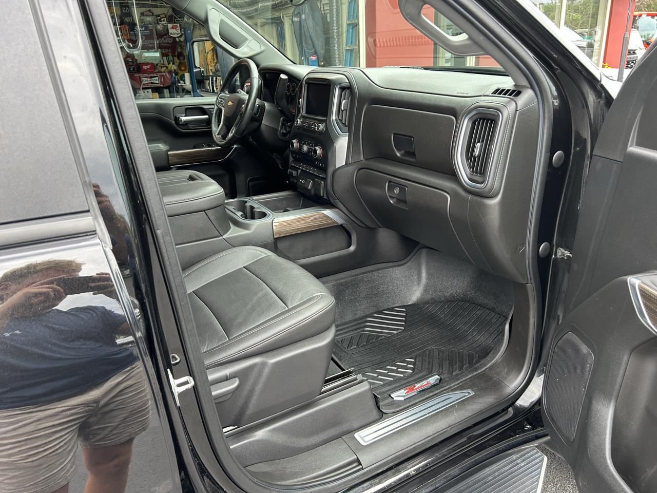 Chevrolet Silverado 2500HD 4WD Crew Cab 159" LT 2021