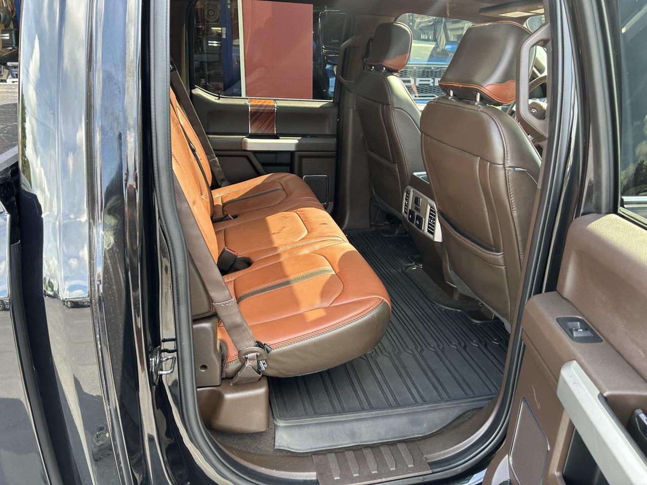 Ford F-150 4WD SuperCrew 157" King Ranch 2019