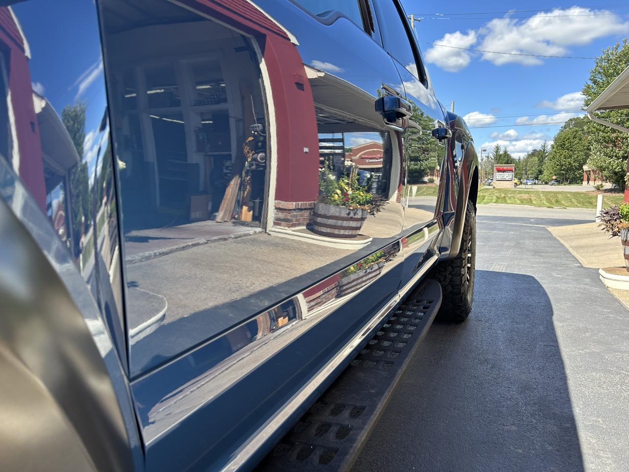 Ford F-150 4WD SuperCrew 145" SVT Raptor 2019