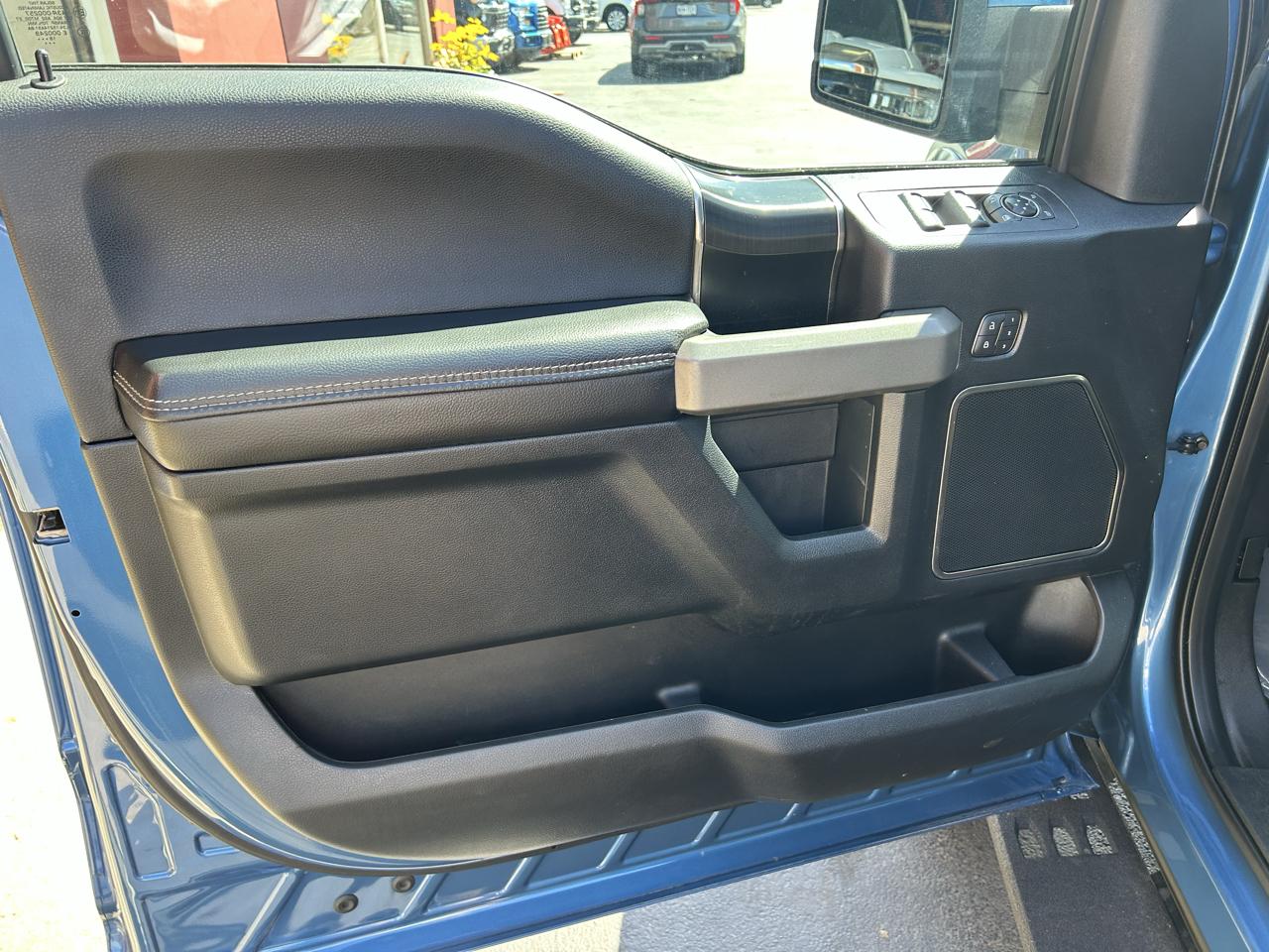 Ford F-150 4WD SuperCrew 145" SVT Raptor 2019