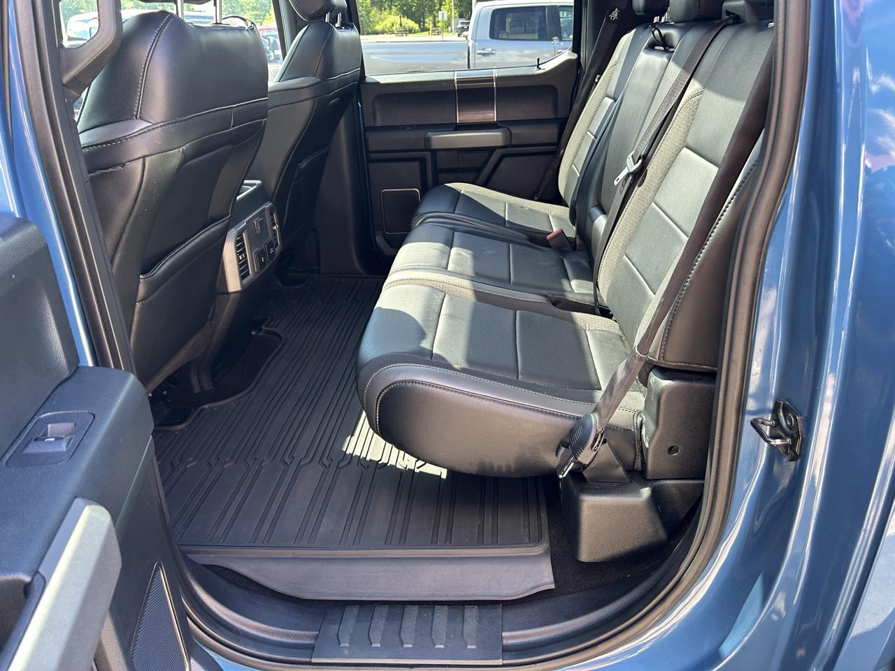 Ford F-150 4WD SuperCrew 145" SVT Raptor 2019