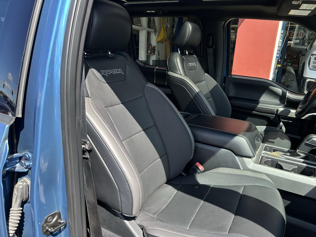 Ford F-150 4WD SuperCrew 145" SVT Raptor 2019