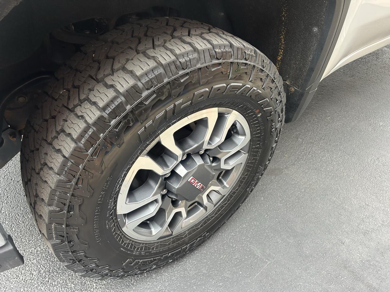 GMC Sierra 3500HD 4WD Reg Cab 142" Pro 2022