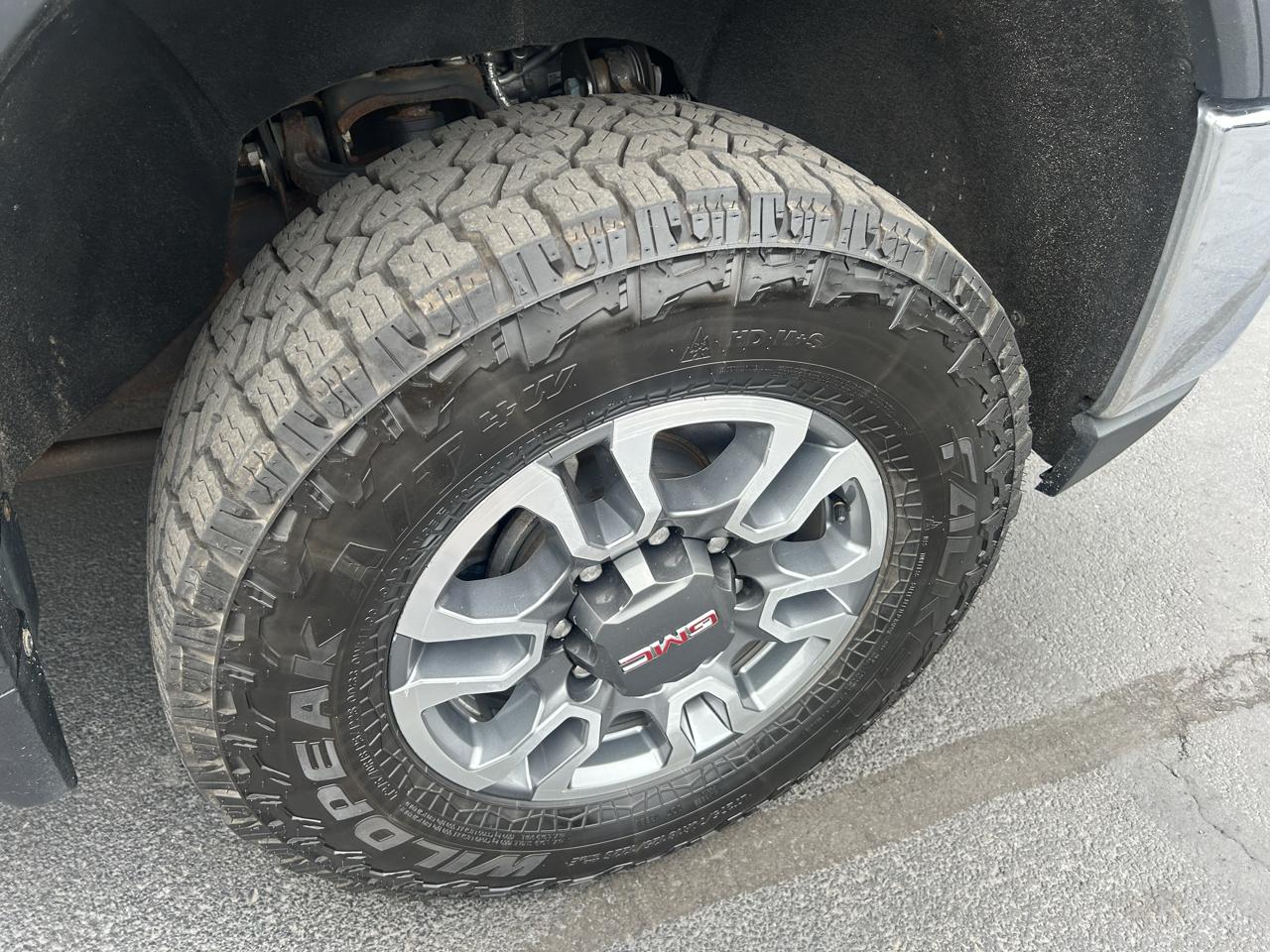GMC Sierra 3500HD 4WD Reg Cab 142" Pro 2022