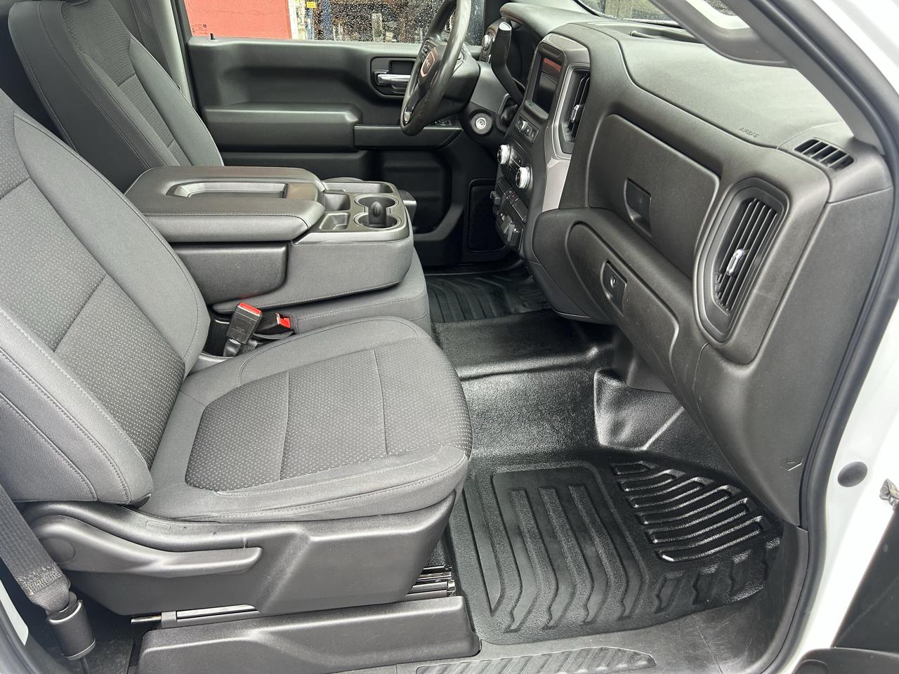 GMC Sierra 3500HD 4WD Reg Cab 142" Pro 2022
