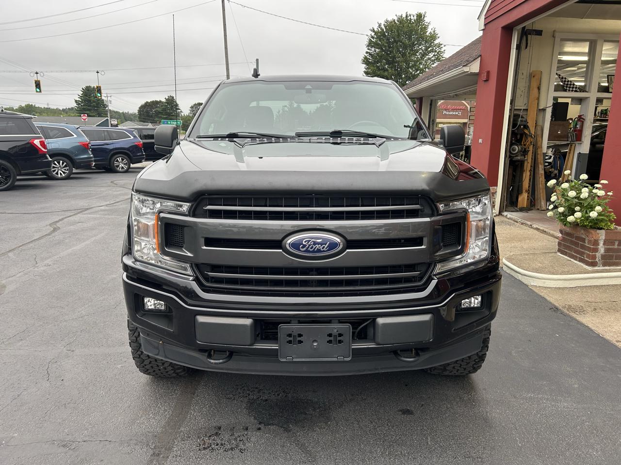 Ford F-150 4WD SuperCab 145" XLT 2019