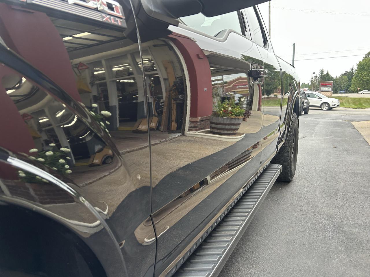 Ford F-150 4WD SuperCab 145" XLT 2019