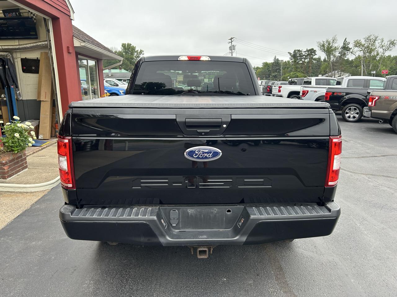 Ford F-150 4WD SuperCab 145" XLT 2019