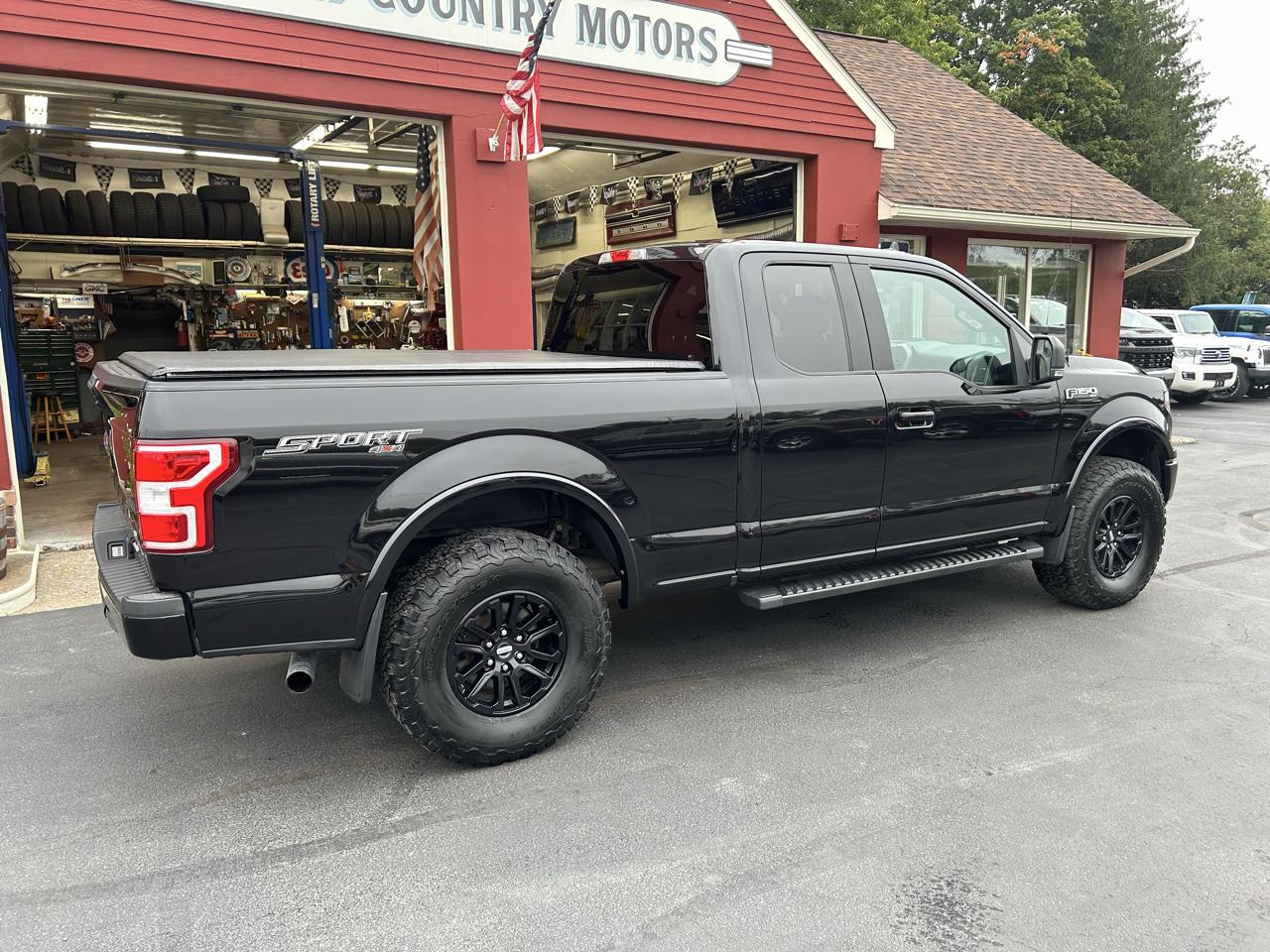Ford F-150 4WD SuperCab 145" XLT 2019