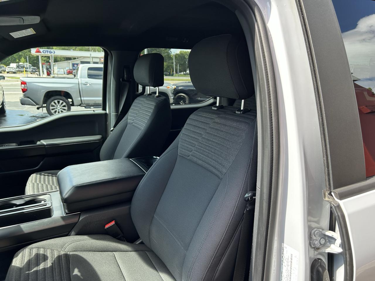 Ford F-150 4WD SuperCrew 145" STX 2021