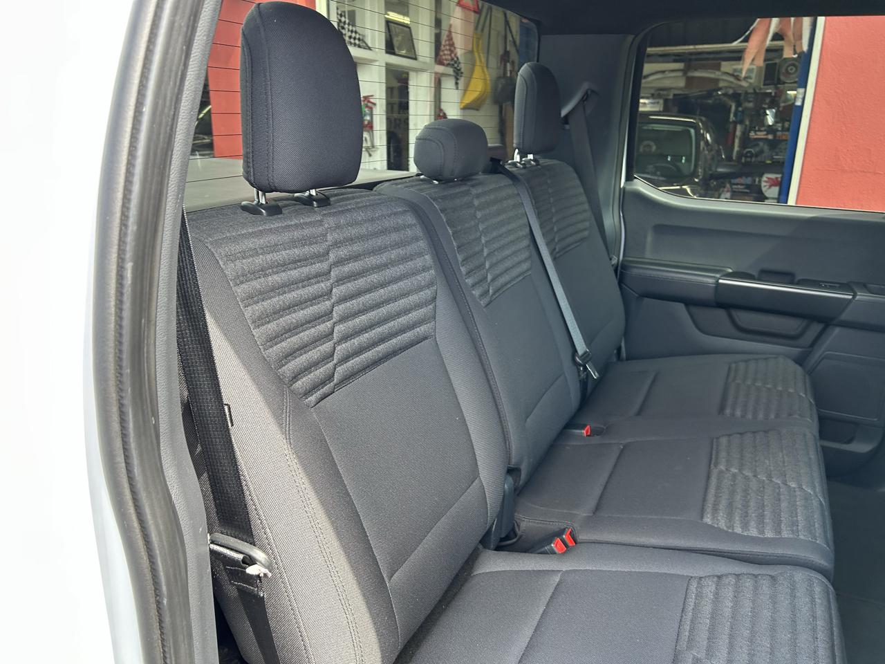 Ford F-150 4WD SuperCrew 145" STX 2021