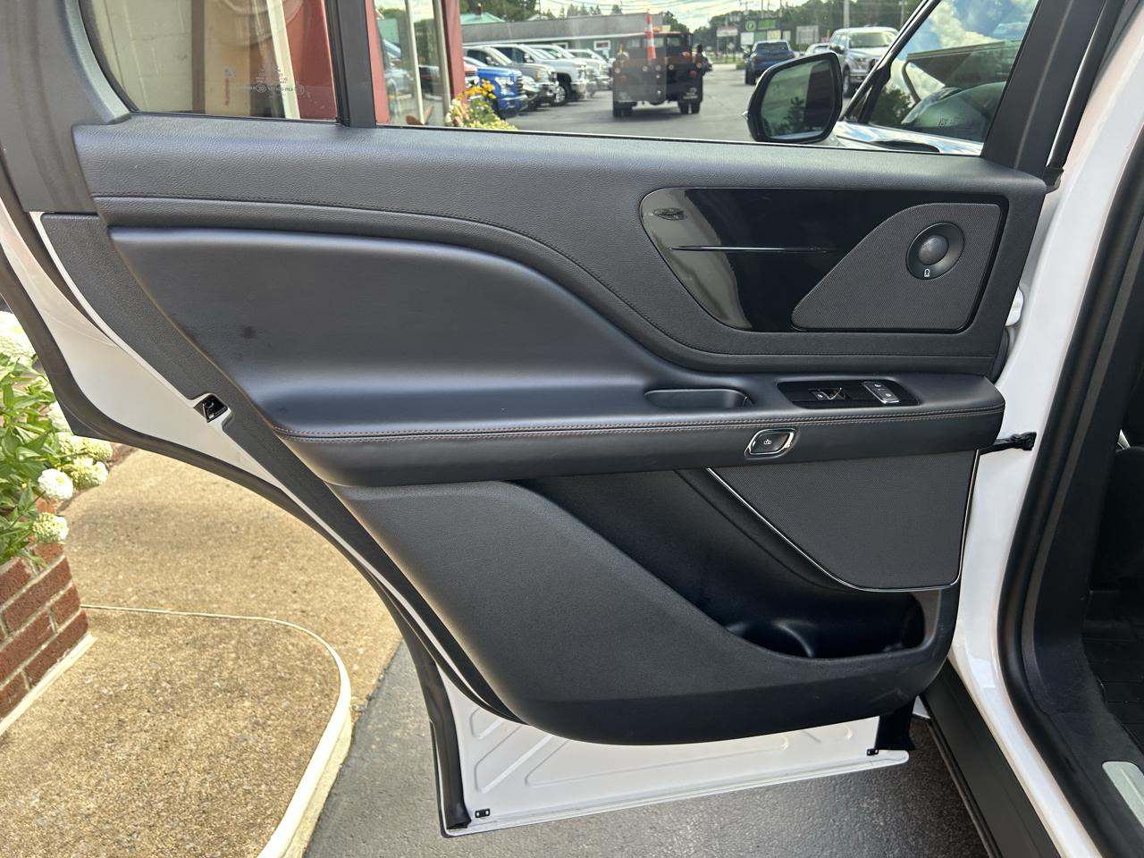 Lincoln Aviator Reserve AWD 2021