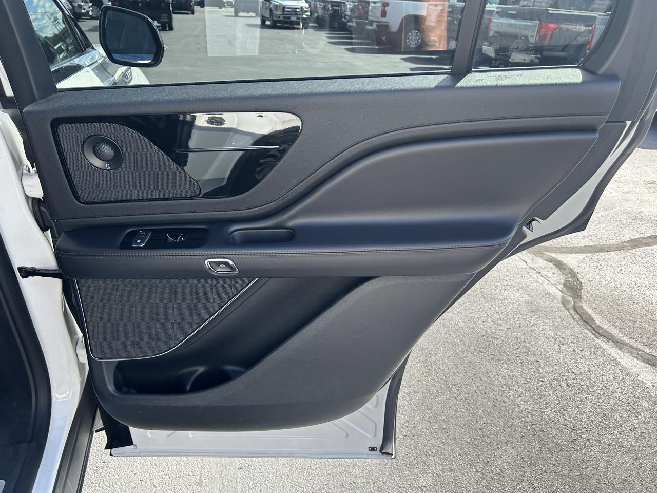 Lincoln Aviator Reserve AWD 2021