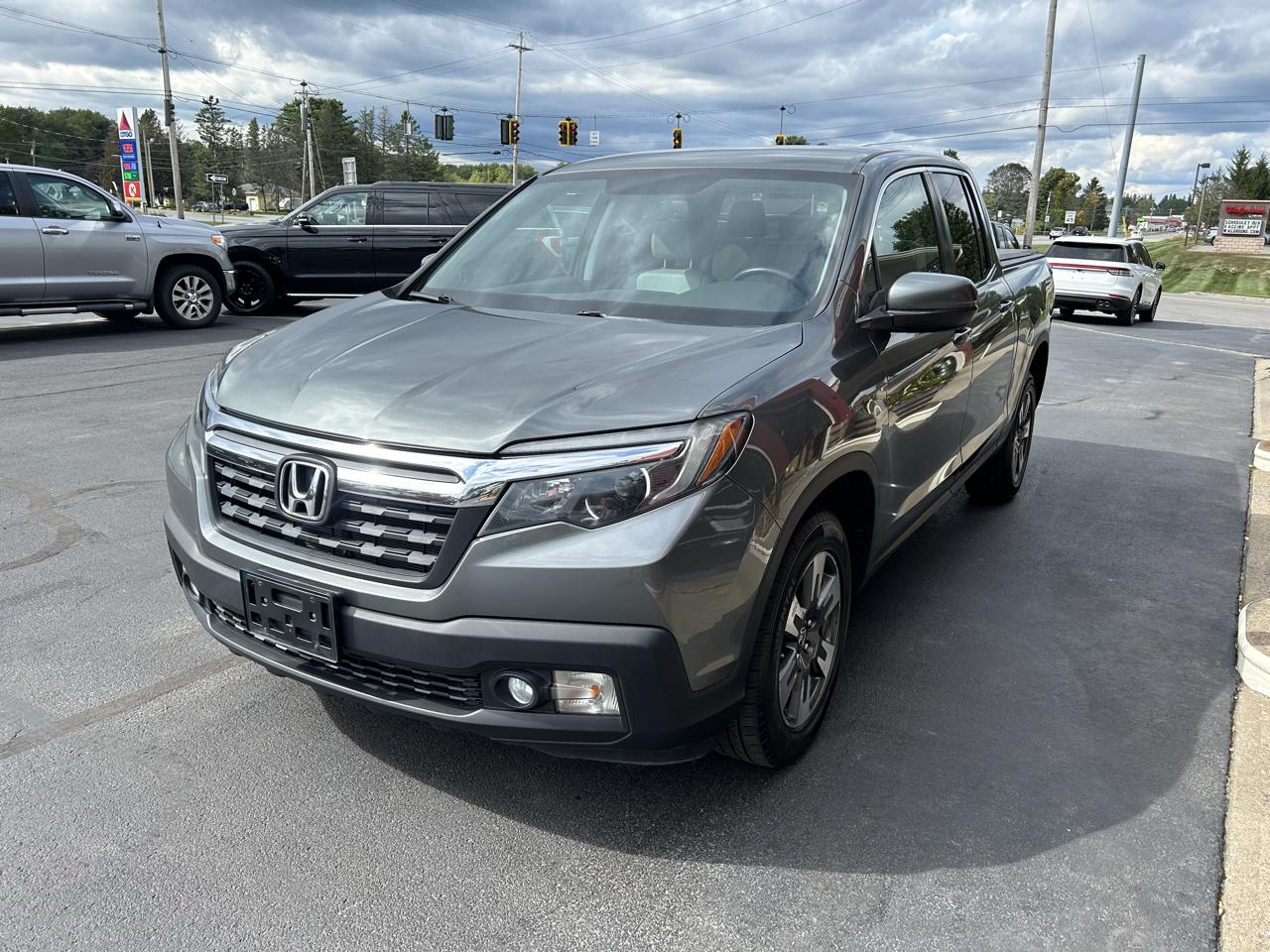 Honda Ridgeline RTL-T 4x4 Crew Cab 5.3' Bed 2017