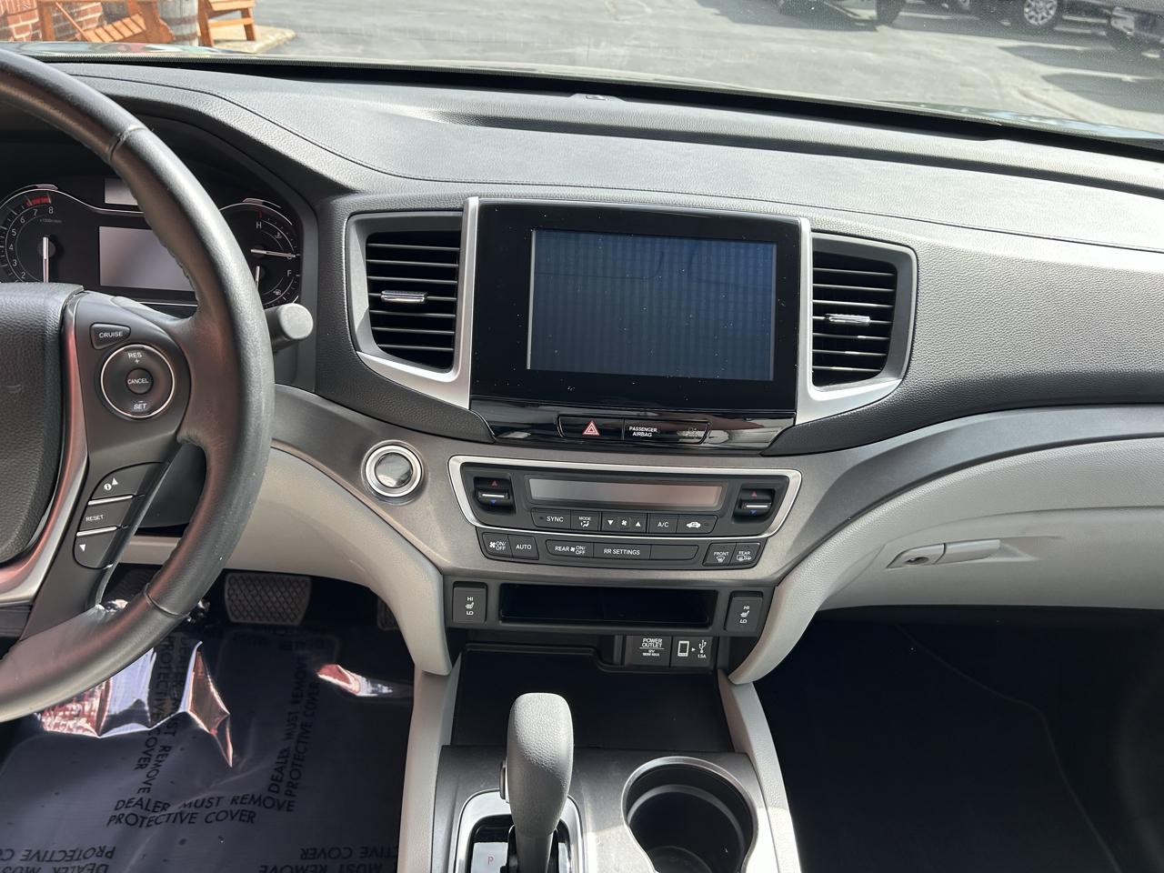 Honda Ridgeline RTL-T 4x4 Crew Cab 5.3' Bed 2017