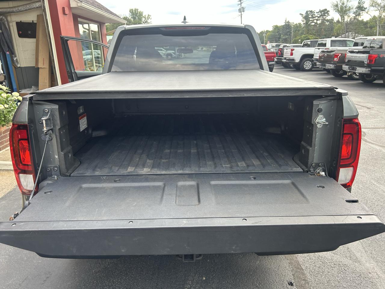 Honda Ridgeline RTL-T 4x4 Crew Cab 5.3' Bed 2017