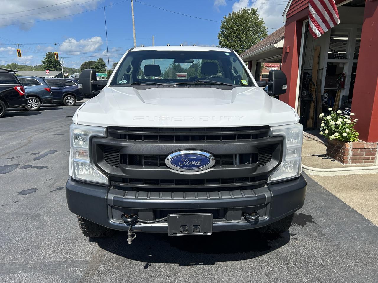 Ford Super Duty F-350 SRW XLT 4WD Reg Cab 8' Box 2020