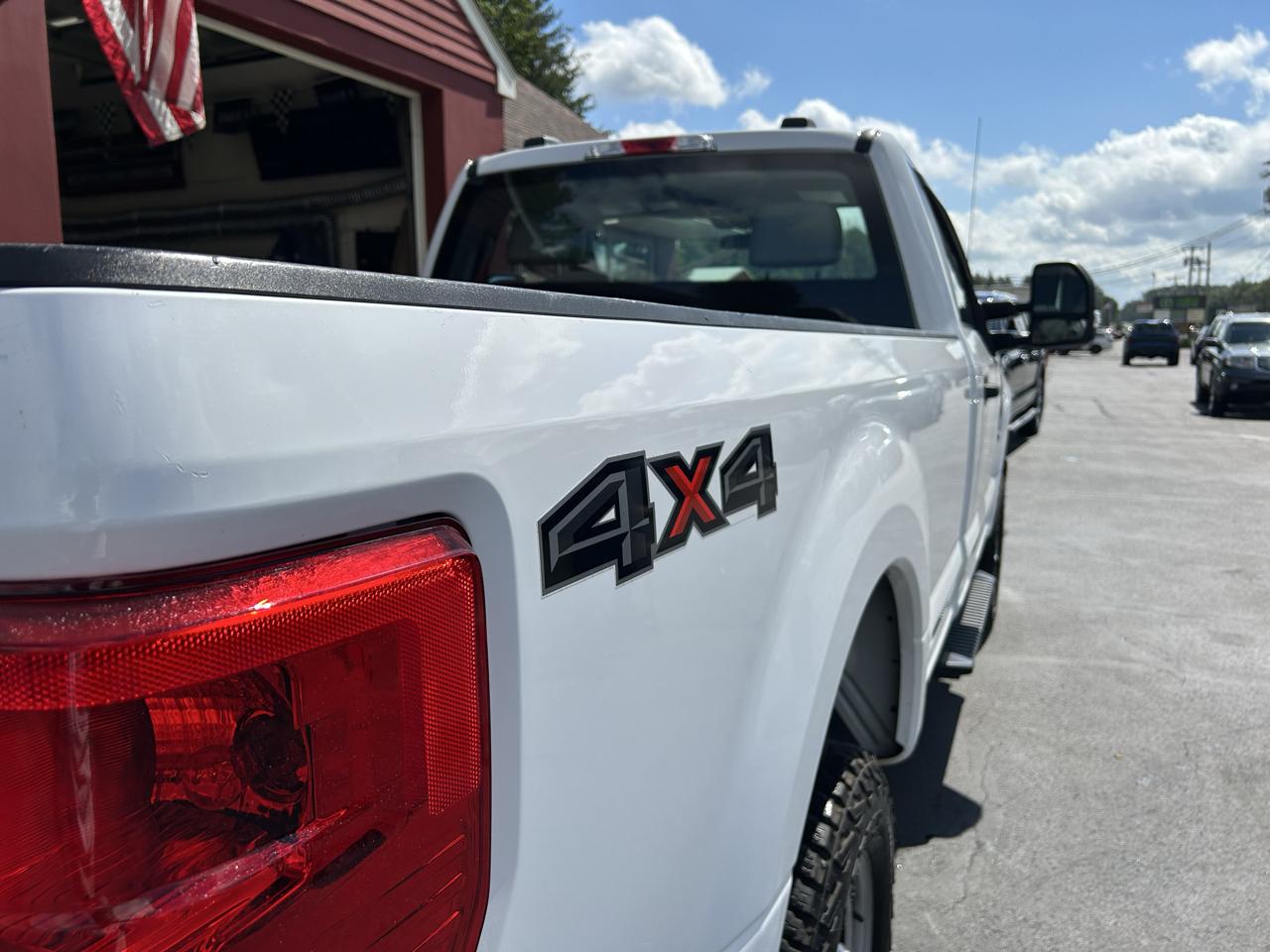 Ford Super Duty F-350 SRW XLT 4WD Reg Cab 8' Box 2020