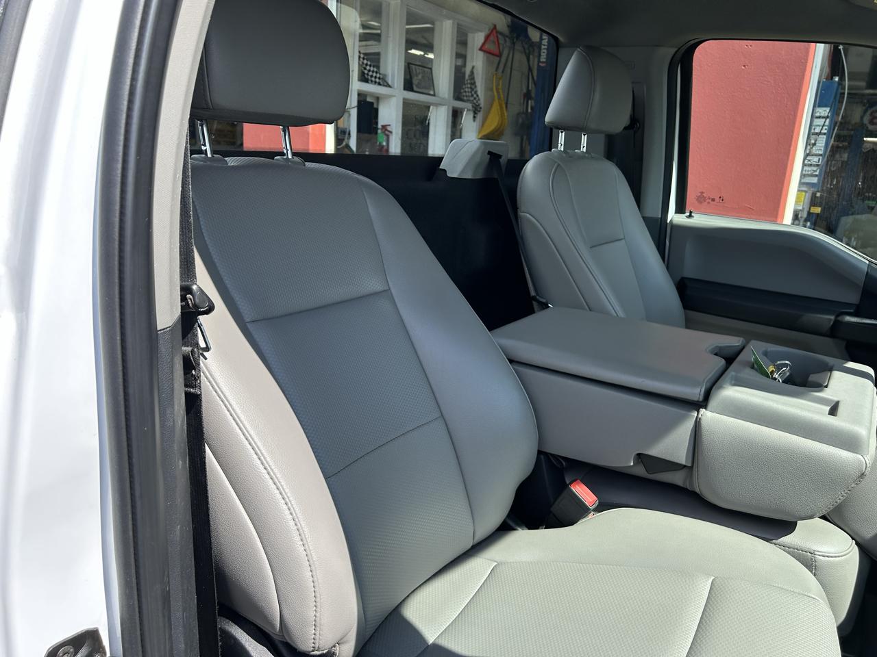 Ford Super Duty F-350 SRW XLT 4WD Reg Cab 8' Box 2020