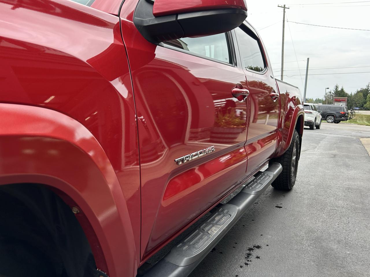 Toyota Tacoma 4WD SR5 Double Cab 6' Bed V6 AT (Natl) 2019