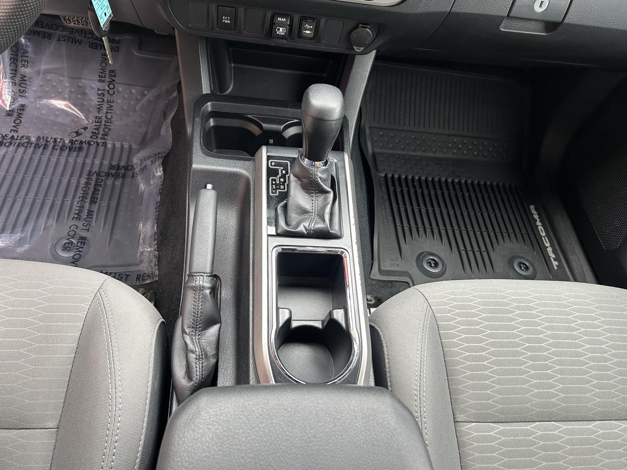 Toyota Tacoma 4WD SR5 Double Cab 6' Bed V6 AT (Natl) 2019