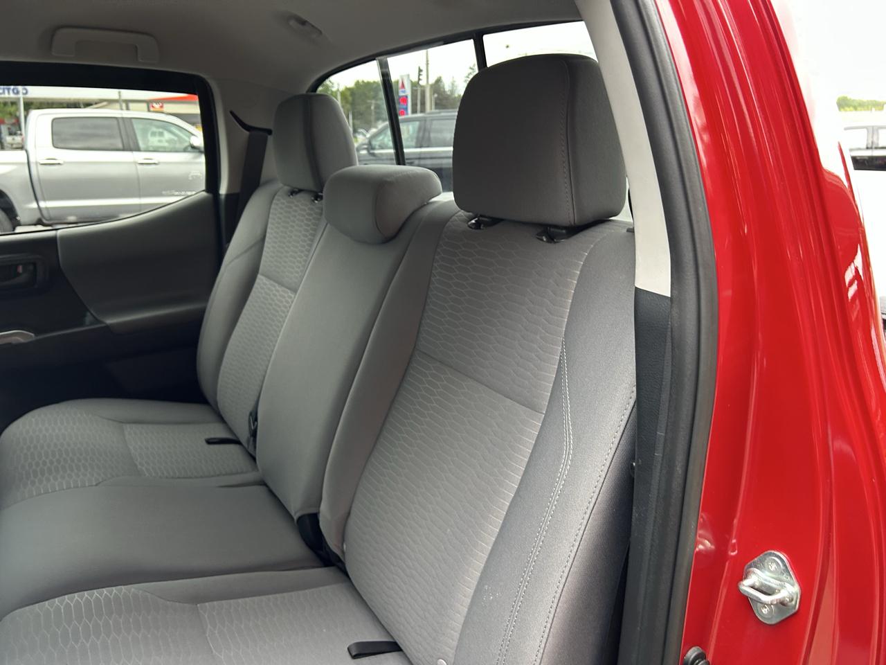 Toyota Tacoma 4WD SR5 Double Cab 6' Bed V6 AT (Natl) 2019