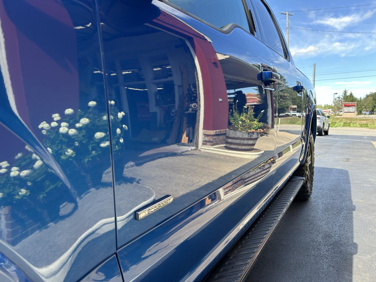 Ford F-150 4WD SuperCrew 150" XLT 2016