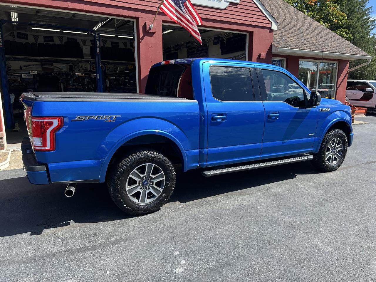 Ford F-150 4WD SuperCrew 150" XLT 2016