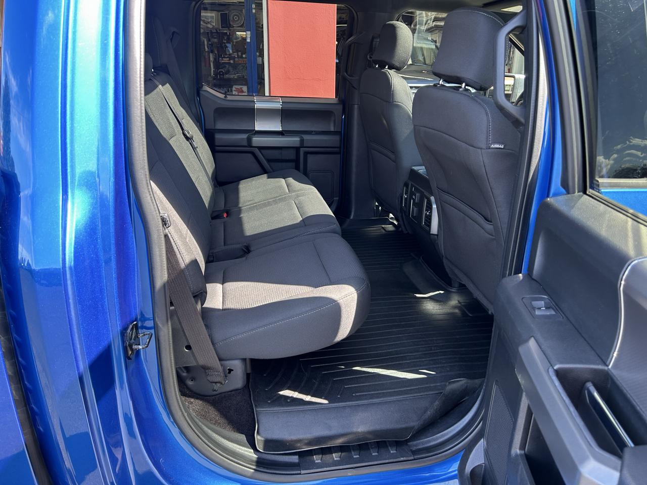 Ford F-150 4WD SuperCrew 150" XLT 2016