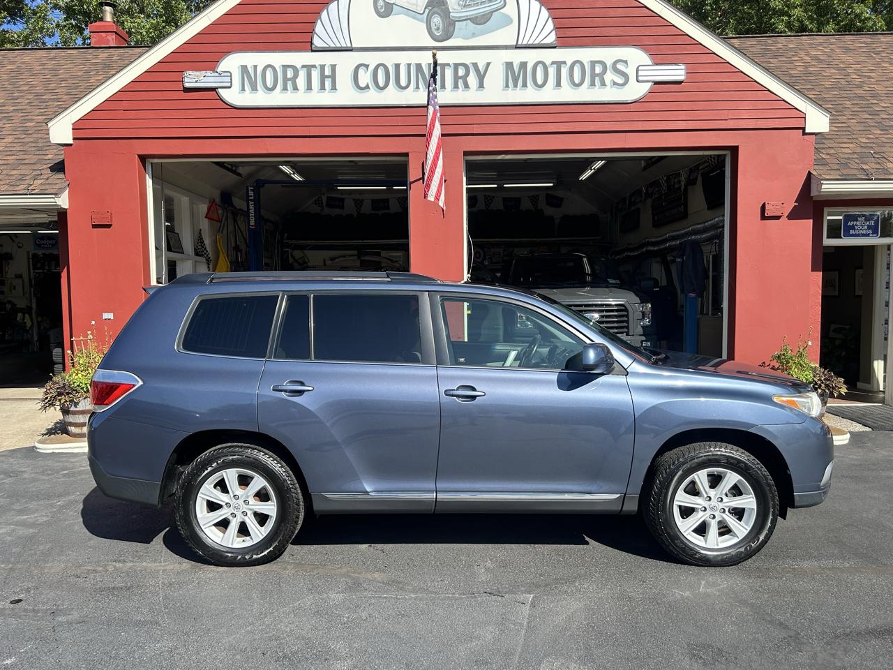2013 Toyota Highlander 4WD 4dr V6 (Natl)