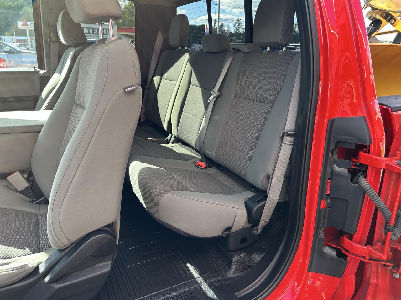 Ford Super Duty F-250 SRW 4WD SuperCab 158" XL 2019