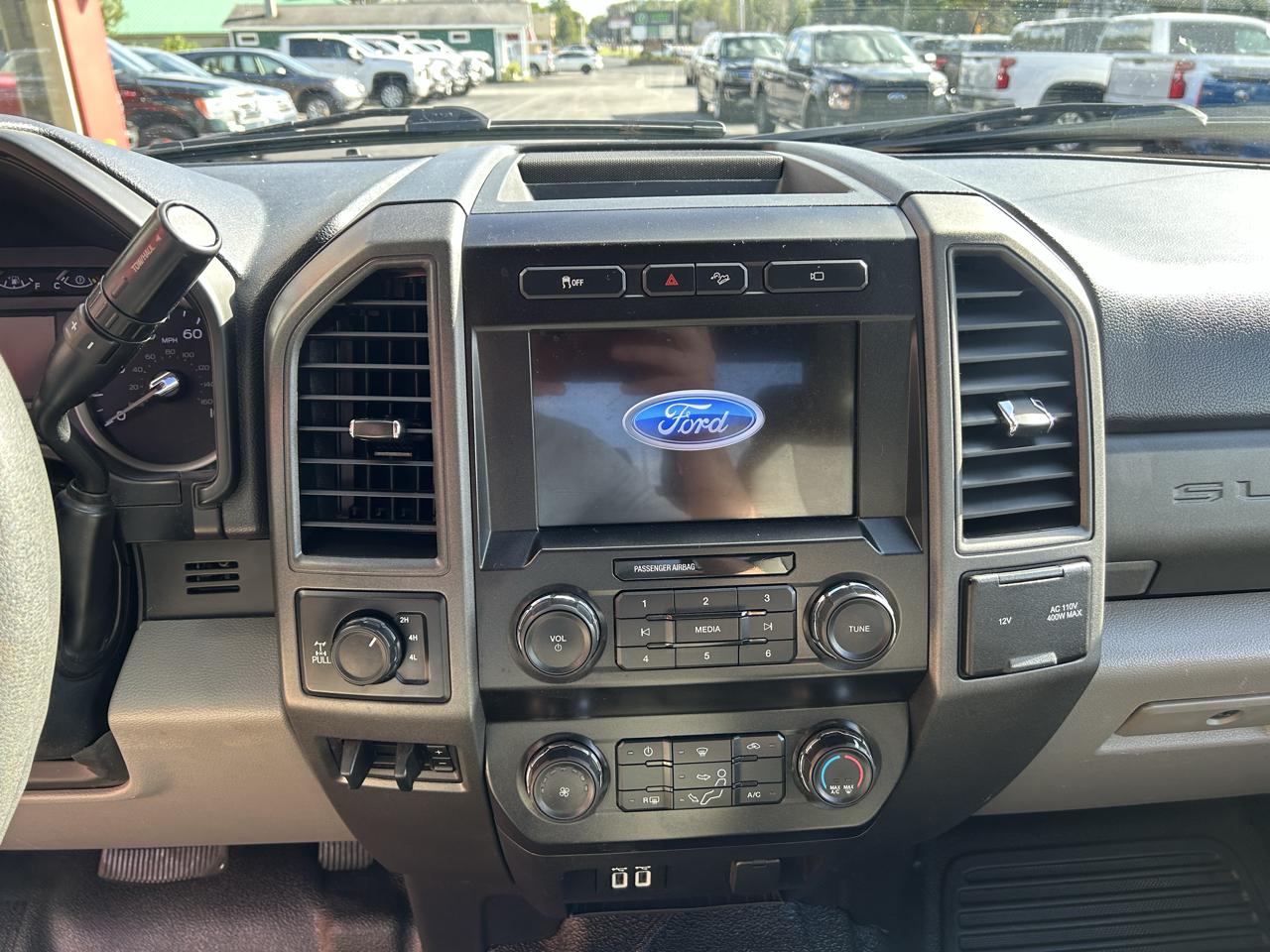 Ford Super Duty F-250 SRW 4WD SuperCab 158" XL 2019