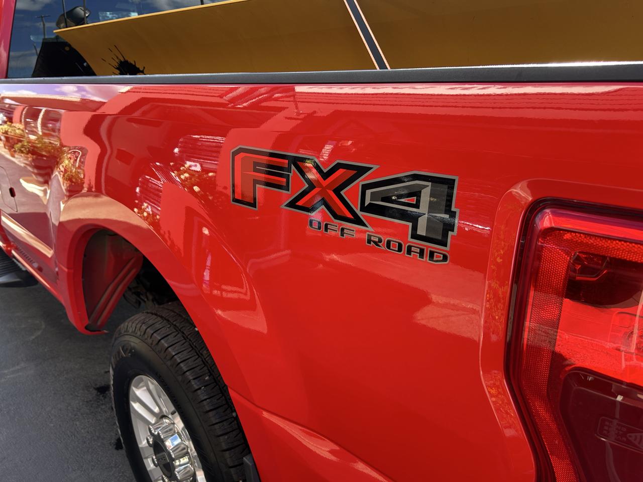 Ford Super Duty F-250 SRW 4WD SuperCab 158" XL 2019