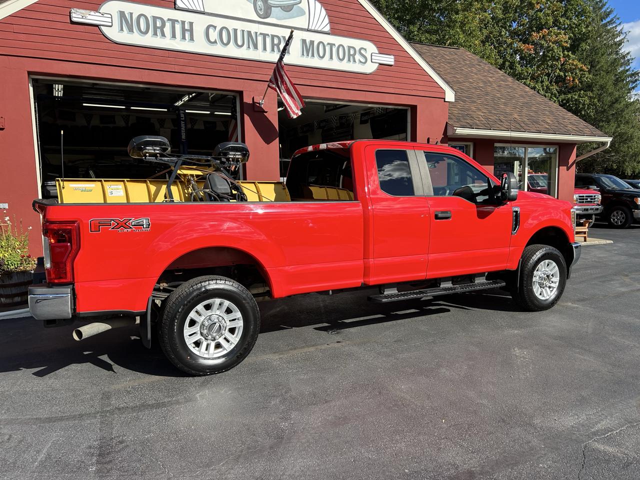 Ford Super Duty F-250 SRW 4WD SuperCab 158" XL 2019